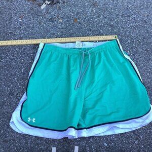 Blokecore gorpcore nostalgia earthy artisanal Green Women's Under armour xl